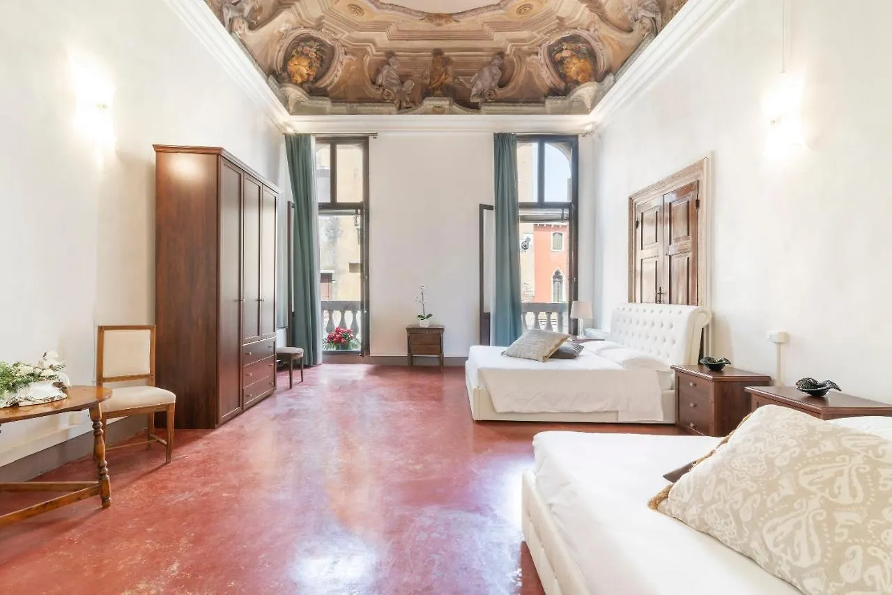 Riva Palace Apartments By Wonderful Italy Βενετία Ιταλία